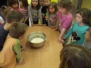 Tvoření, bádání, experimenty a pokusy